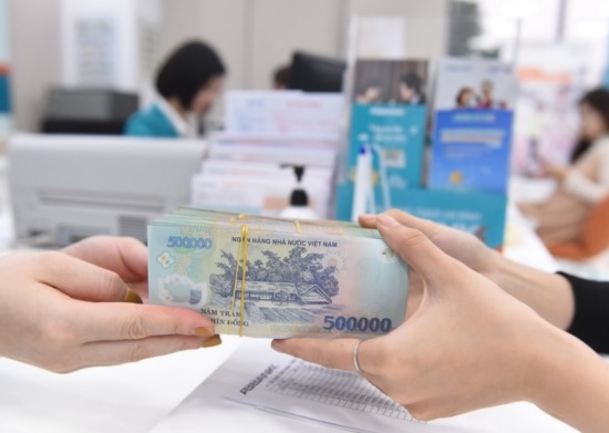 Vay tiền nóng Đà Nẵng và nhận tiền qua tài khoản ngân hàng
